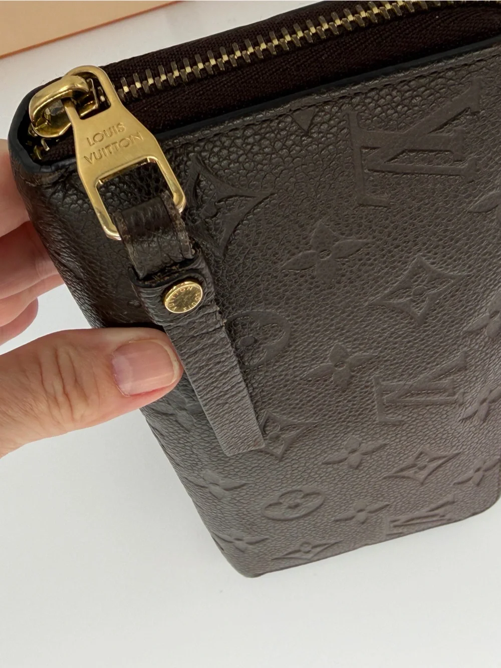 Authentic LV Chocolate Brown Empriente Zippy Wallet w/Box and Dust Bag - Picture 8 of 13